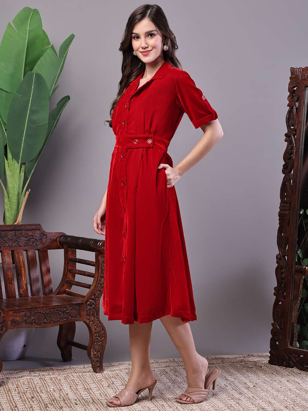 Women's Red Velvet Solid Printed Shirt Midi Dress with Belt - L