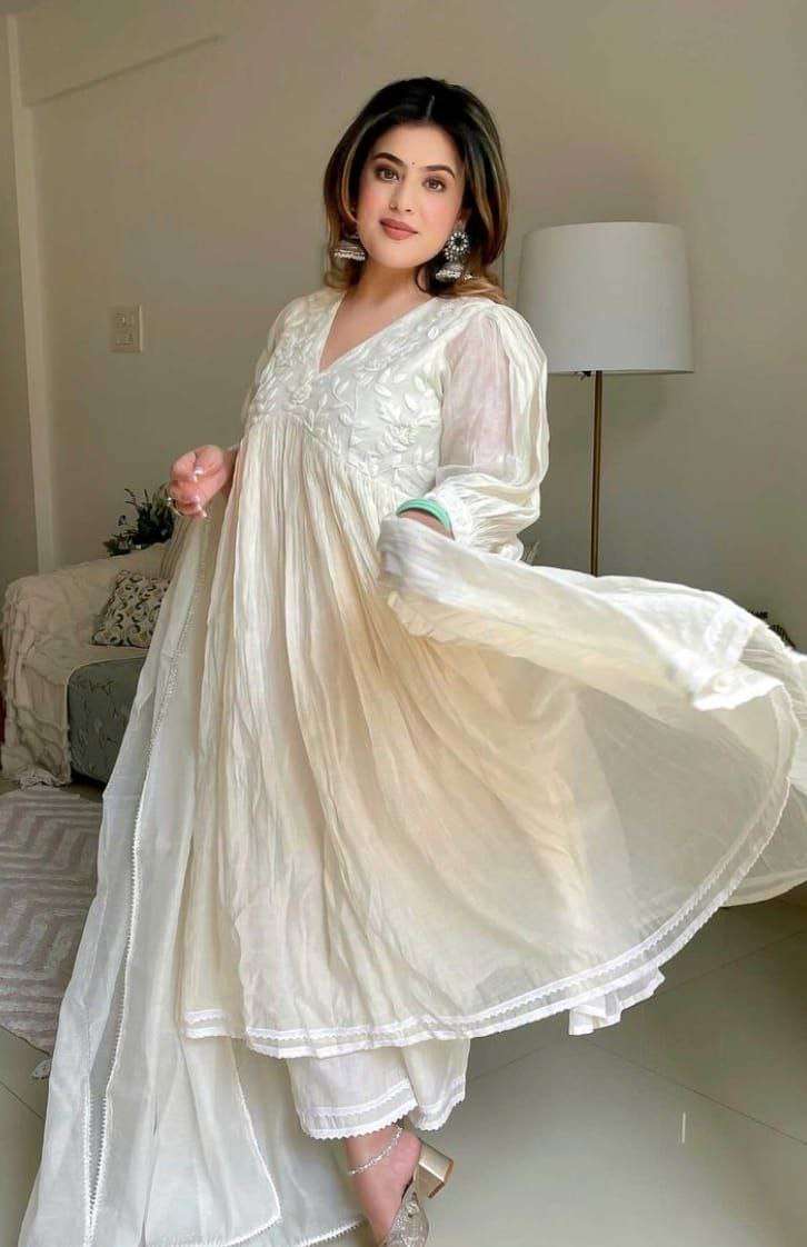 Women's Chanderi Silk Embroidered Anarkali Kurti With Pant and Dupatta - white, XL