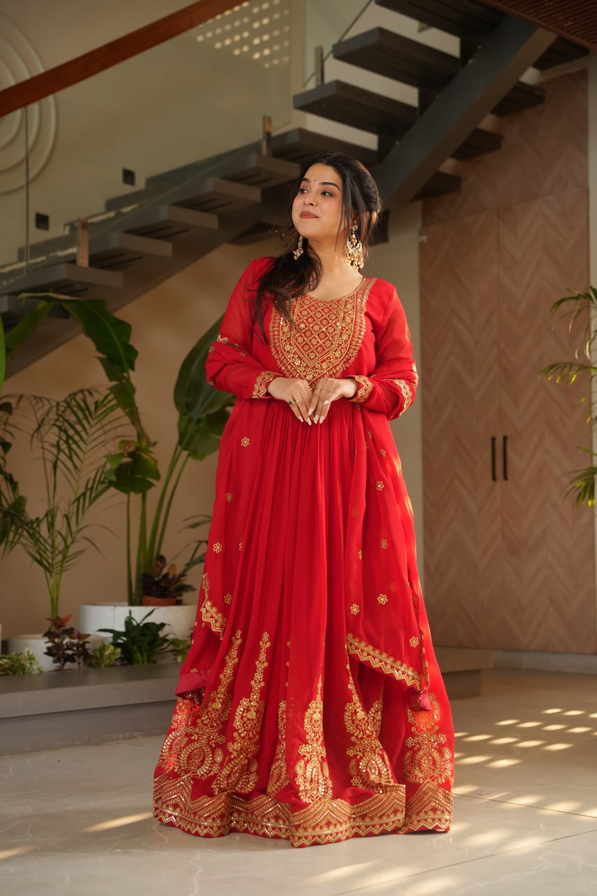 Women's Radiant Red Anarkali Suit Set with Golden Zari & Sequin Embroidery â Perfect for Festive & Wedding Occasions - Red, L (40)