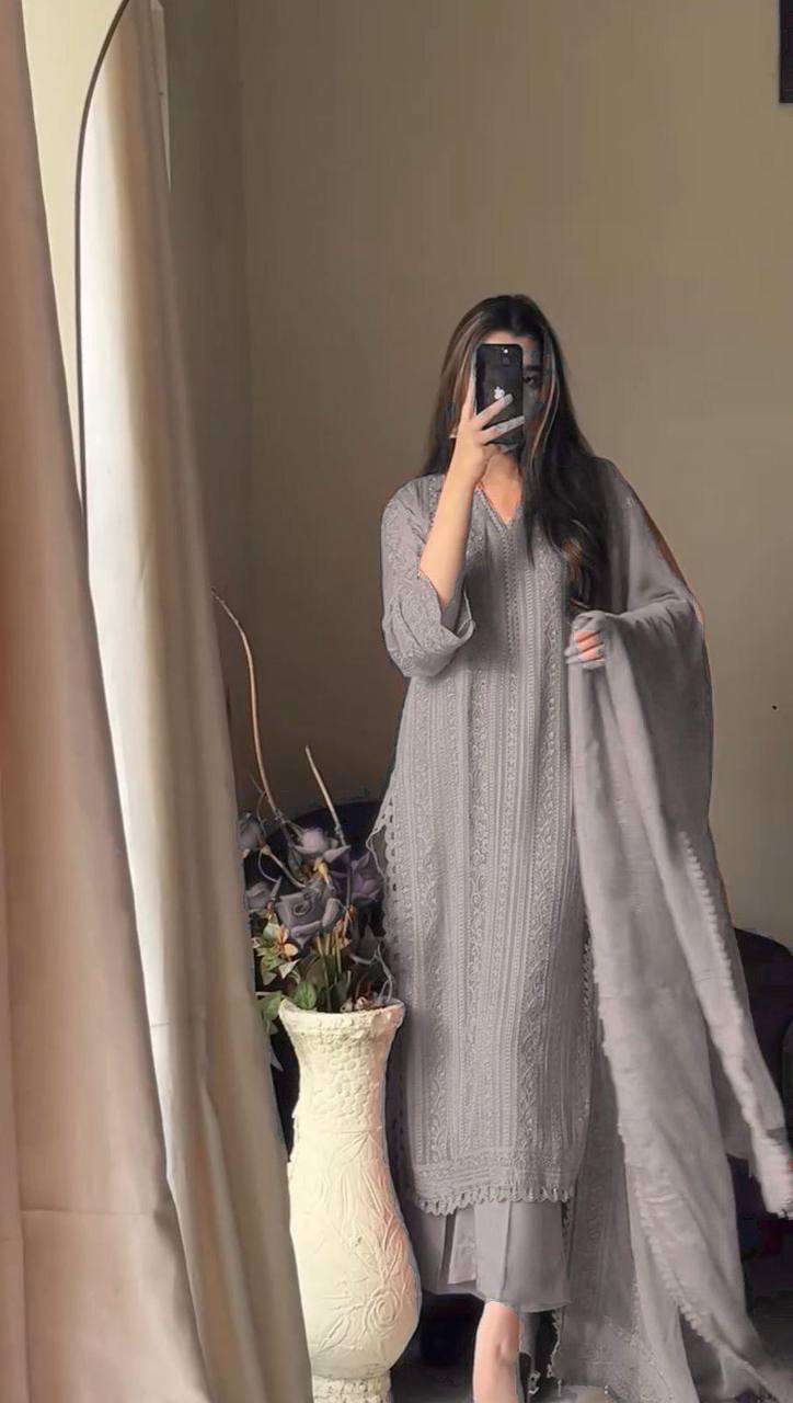 Women's Chinon Silk with Cotton Thread Embroidery Straight Kurti With Pant and Dupatta set - Grey, M